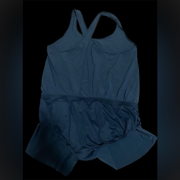 Lululemon athletica - Picture 5 of 7